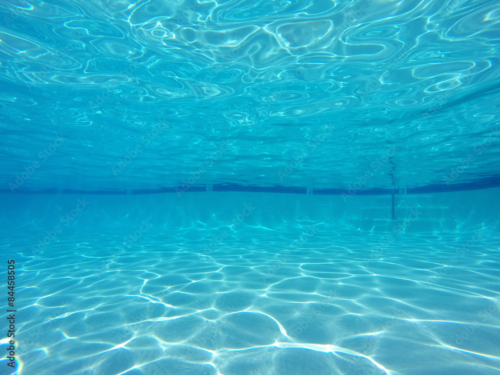 Clean Pool Underwater Light Patterns