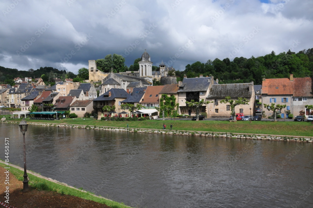 Dordogne et Lot,  de Montignac à Collonges la Rouge
