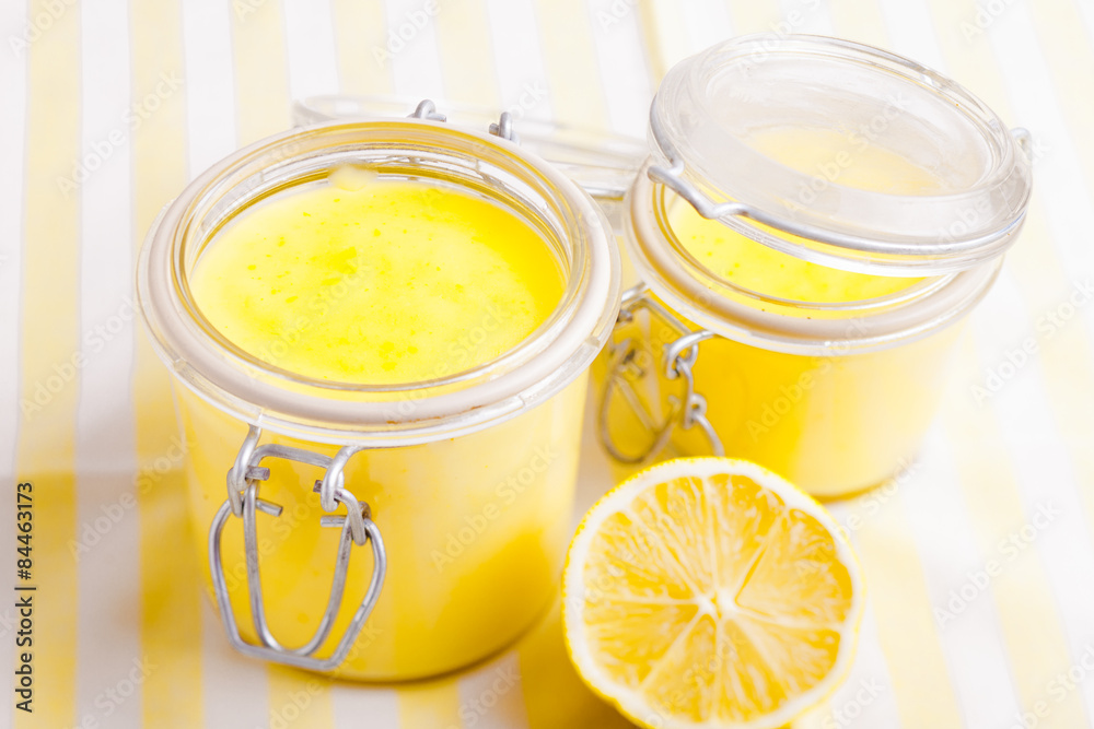 Lemon curd Lemon curd