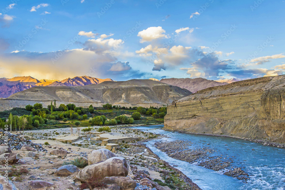 indus river in Leh valley