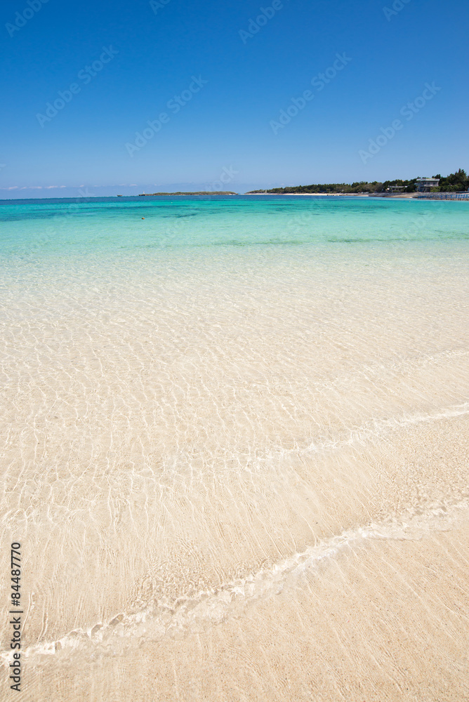 Obraz premium 沖縄のビーチ・エメラルドビーチ