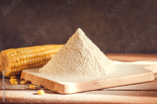 sifted maize flour
