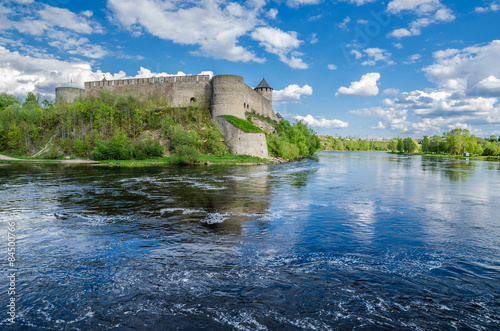 Fototapeta Naklejka Na Ścianę i Meble -  Beautiful view of the Ivangorod Fortress