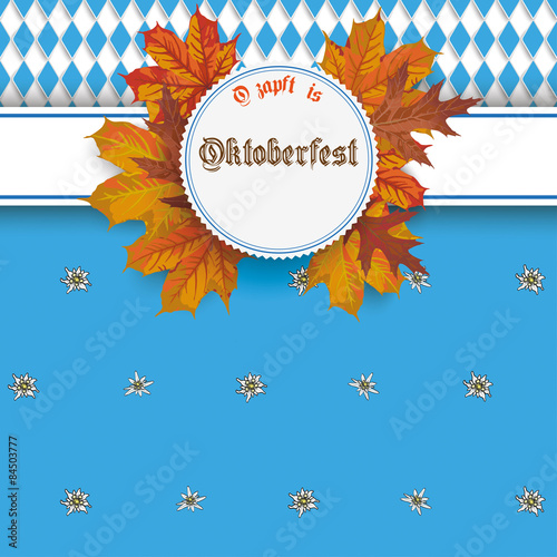 Oktoberfest Emblem Edelweiss Herbstlaub