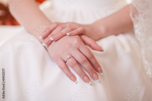 hands of a bride