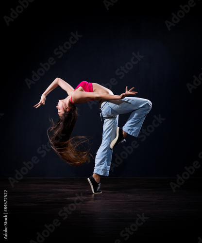 Fototapeta Naklejka Na Ścianę i Meble -  Modern dancer (normal version)
