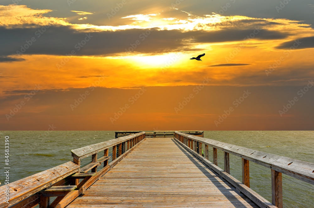 Pier into the sunset