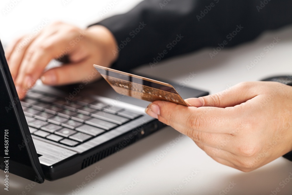 E-commerce, Credit Card, Internet. E-commerce, Credit Card, Internet.