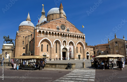Fotografie, Obraz Basilica del Santo or Basilica of Saint Anthony of Padova