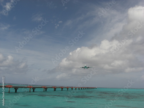 Wallpaper Mural landing at shimoji okinawa Torontodigital.ca