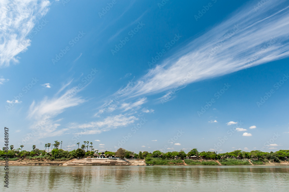 Obraz premium River landscape