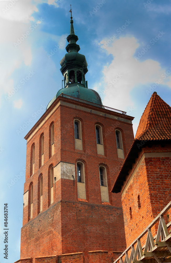 Frombork-ufortyfikowana gotycka katedra