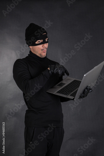 Hacker stealing data