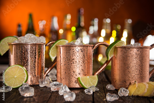 Canvas Print Cold Moscow Mules - Ginger Beer, lime and Vodka