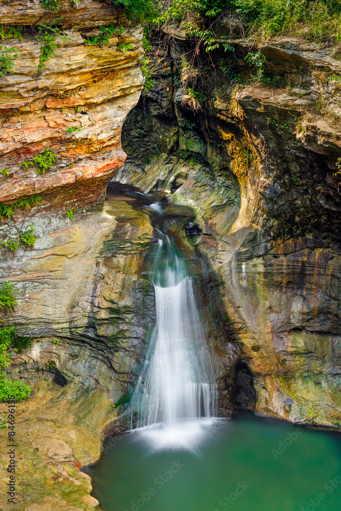 Fototapeta premium Rock Mill Falls