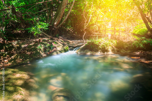 Foto Huai Mae Khamin Waterfall