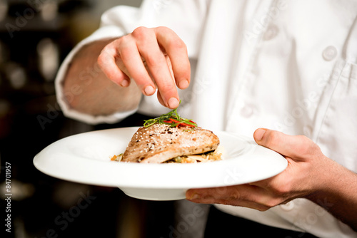 Tasty tuna appetizer is ready.