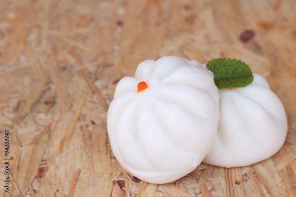 steamed pork buns, chinese dim sum.