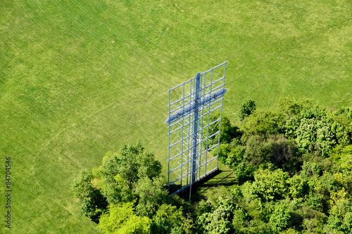 Papstkreuz im Wiener Donaupark aus der Vogelperspektive photo