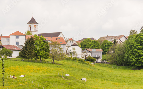 Saignelégier, Dorf, Dorfkirche, Dorfkern, Freiberge, Jura, Sommer, Frühling, Schweiz photo