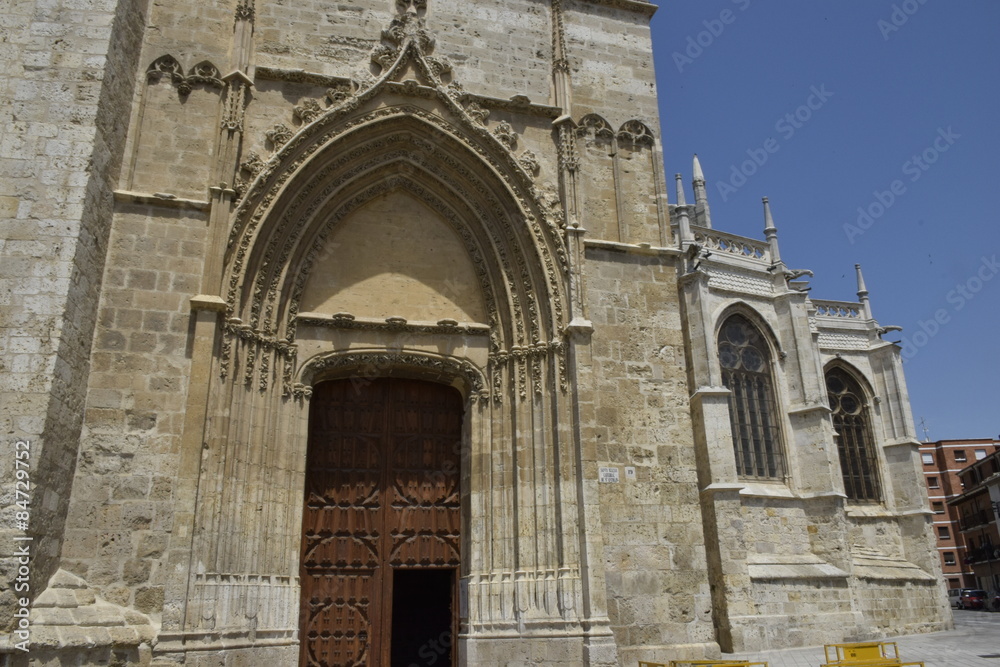 Catedral de Palencia. Puerta de los Novios