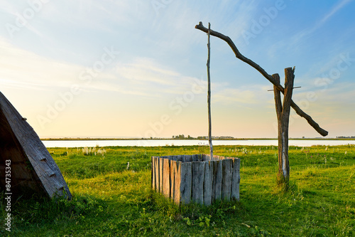 Typischer Ziebrunnen im burgenländischen Seewinkel photo