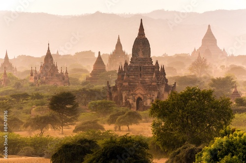 Fototapeta Pagoda landscape in Bagan