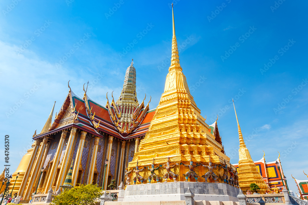 Fototapeta premium Wat Phra Kaew in Bangkok, Thailand