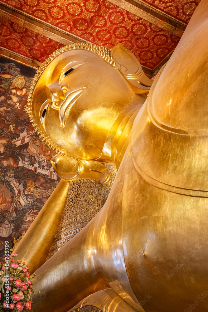 Reclining Buddha at Wat Pho (Pho Temple) in Bangkok, Thailand