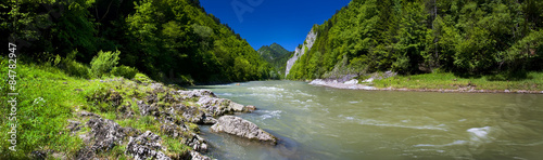 Panoramic view of the Dunajec river in the Pieniny mountain #84782947