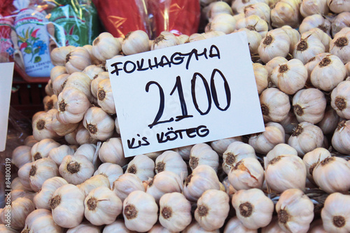 Canvas Print Garlic stall, Budapest