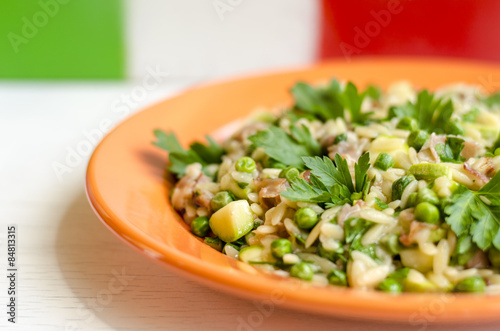 Delicious pasta with parsley and cheese 