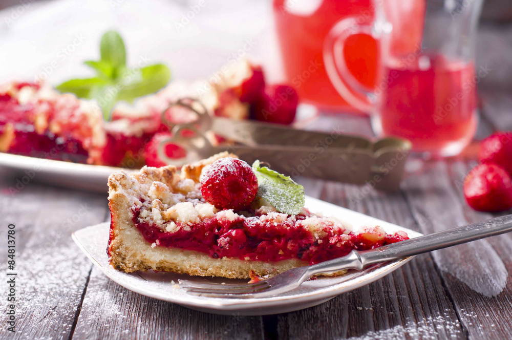 tart with ripe strawberries tart with ripe strawberries