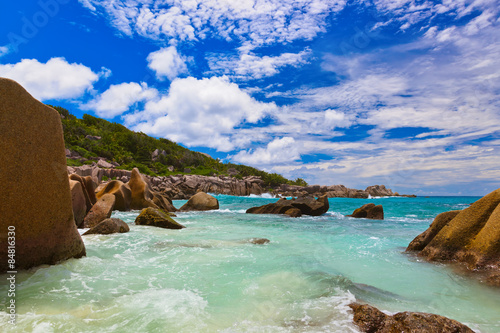 Tropical beach at Seychelles © Nikolai Sorokin