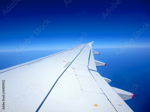 Fototapeta aeronautical wing and horizon