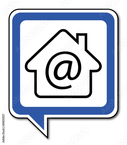Logo maison et internet.