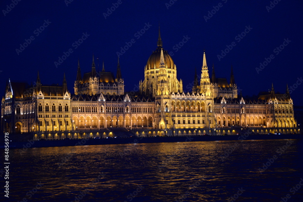 Fototapeta premium PARLAMENTO DE BUDAPEST