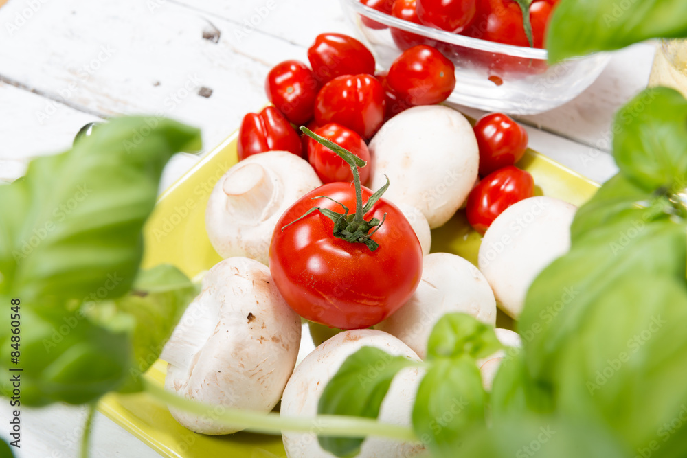tomatoes and mushrooms tomatoes and mushrooms