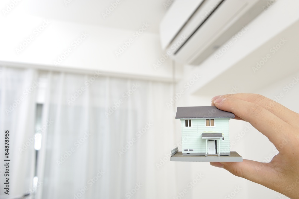 住宅模型とエアコン 住宅模型とエアコン