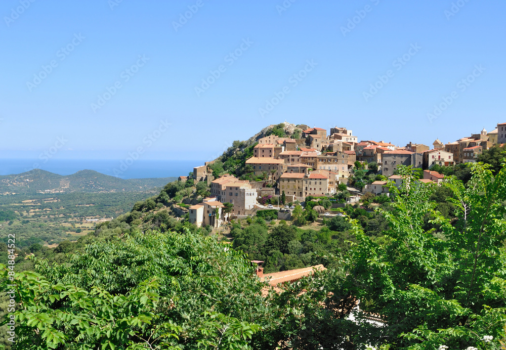 village perché sur la montagne Speloncato en Balagne - Corse 