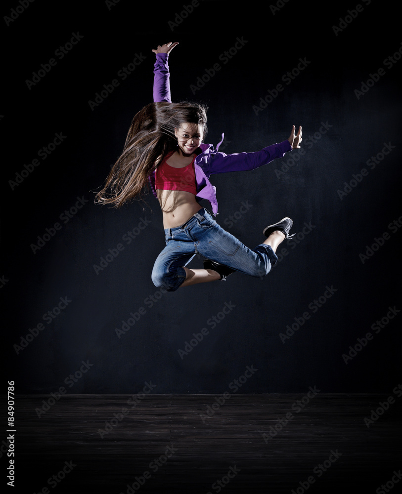 Modern dancer girl (dark ver)