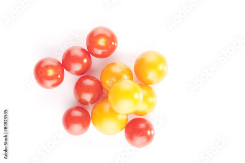 pomidory czerwone, żółte