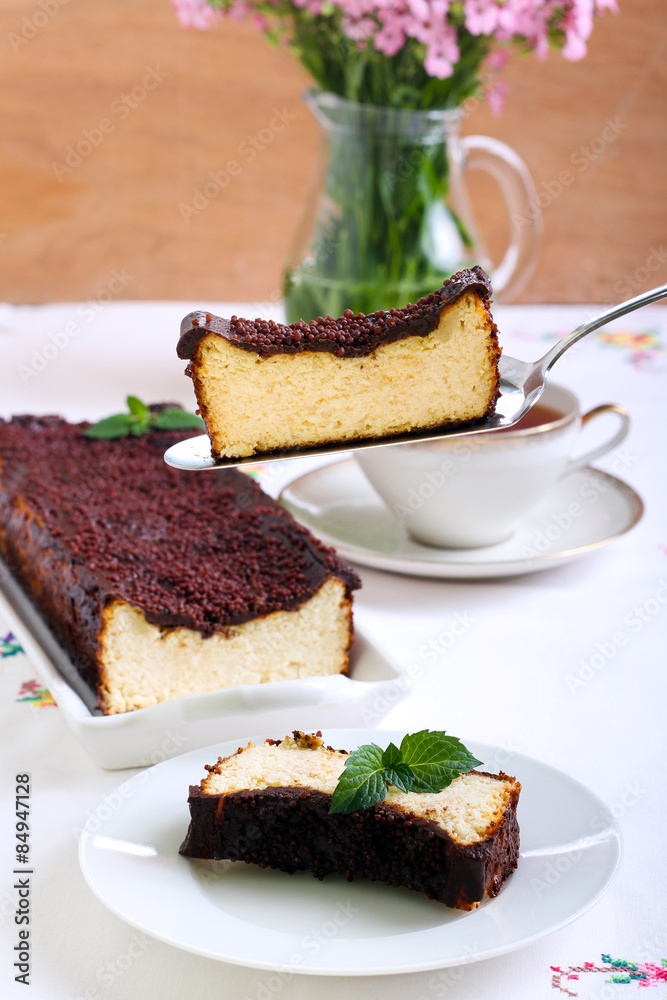 Cheesecake with chocolate topping