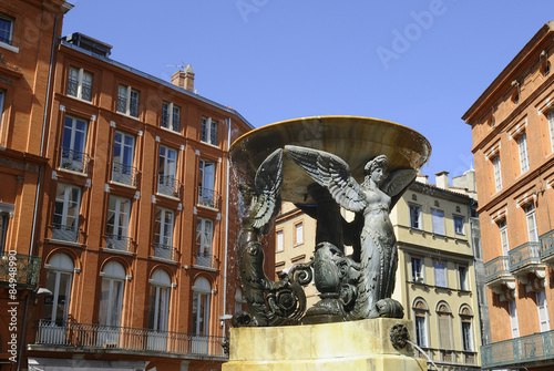 fountain in Toulouse, place de la Trinite photo