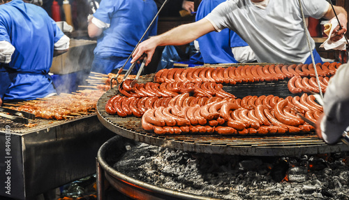 фотографія Frankfurters Cooking
