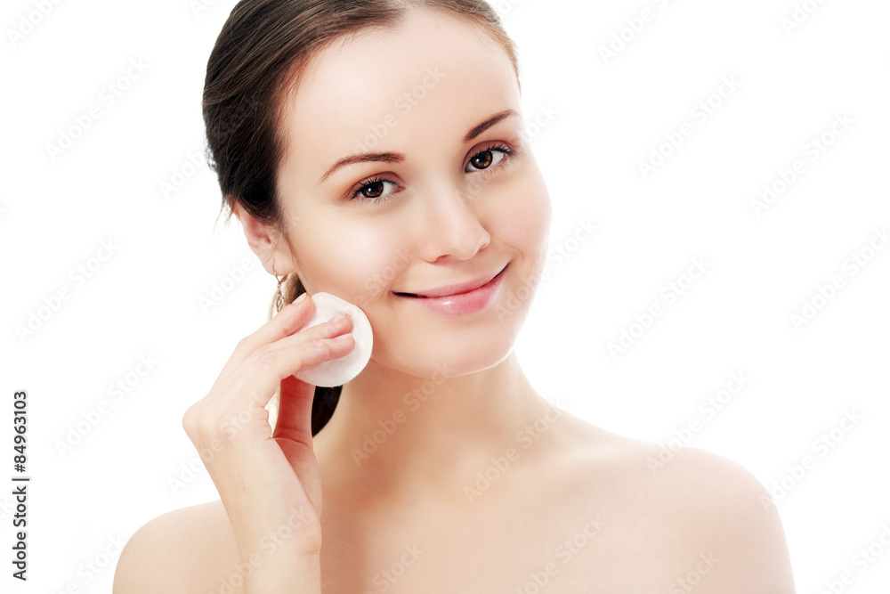 lady removing makeup