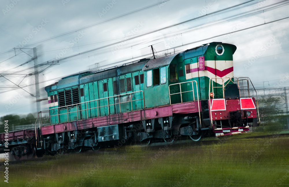 Obraz premium fast cargo train