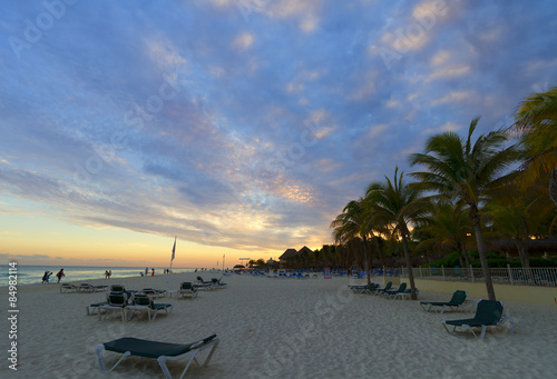 Fototapeta Naklejka Na Ścianę i Meble -  Sunset on the Caribbean beach.