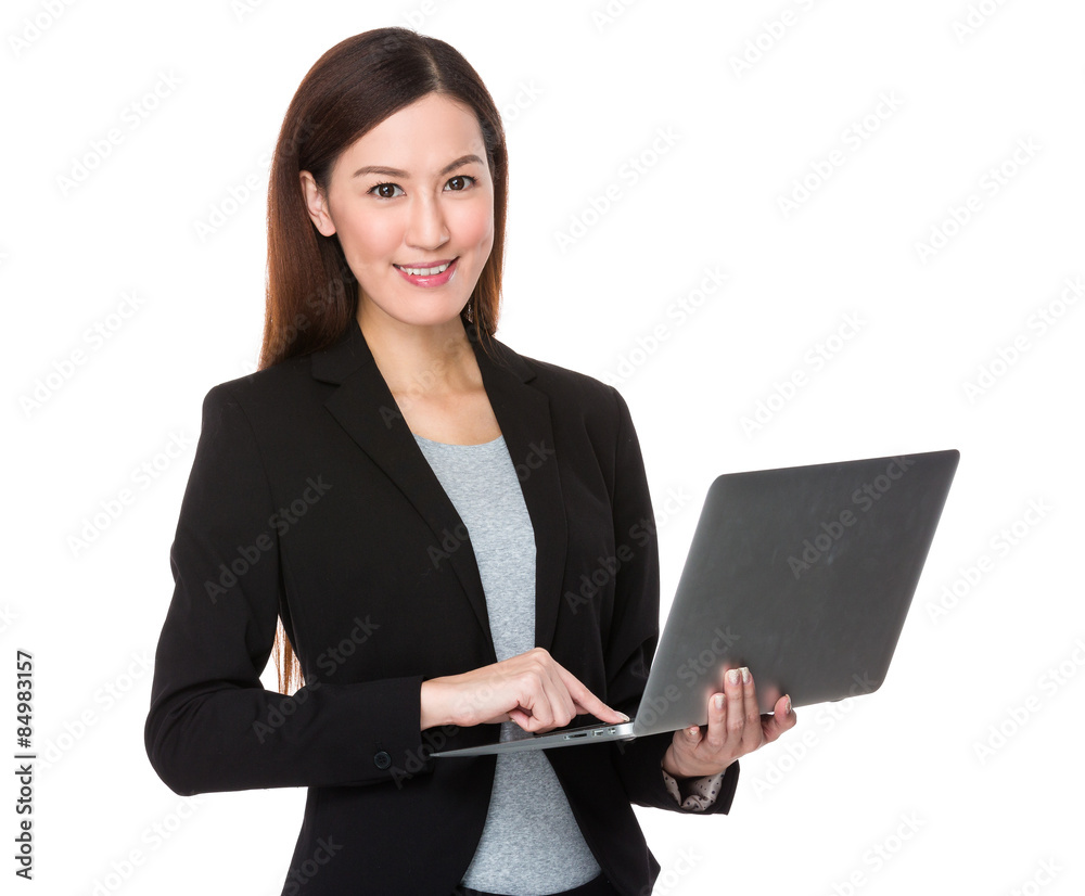 Asian businesswoman use of laptop computer