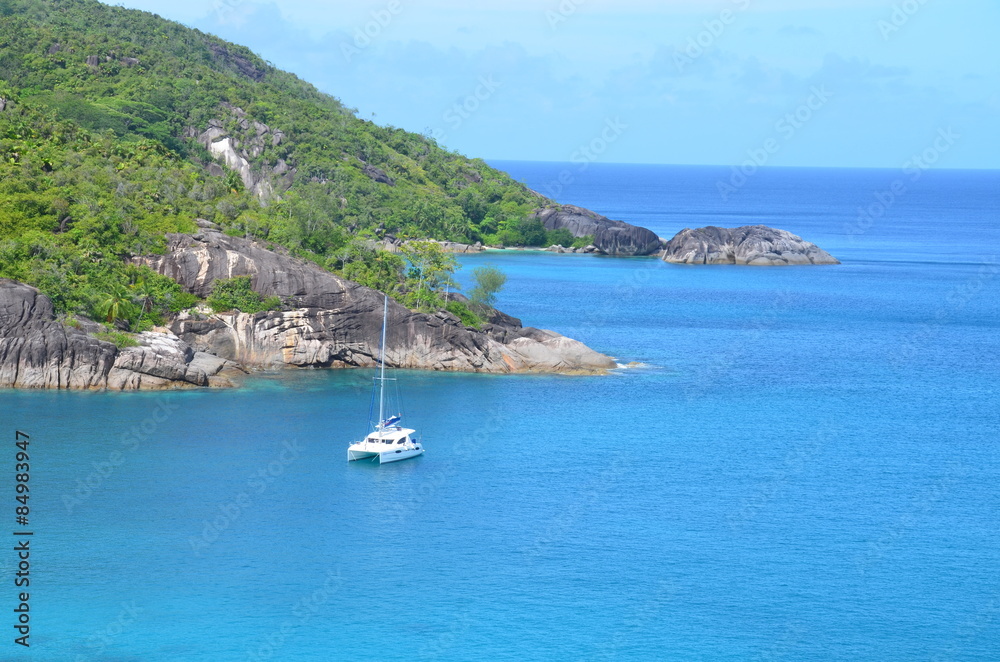Obraz premium Luxurious vacation on Seychelles yacht